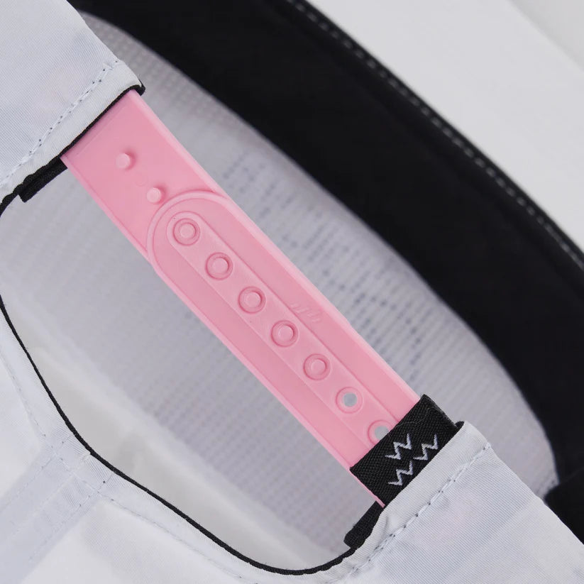 Smooth Swing Snapback - White